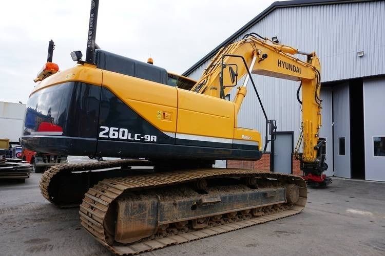 2015 Hyundai R260LC-9A Crawler Excavator