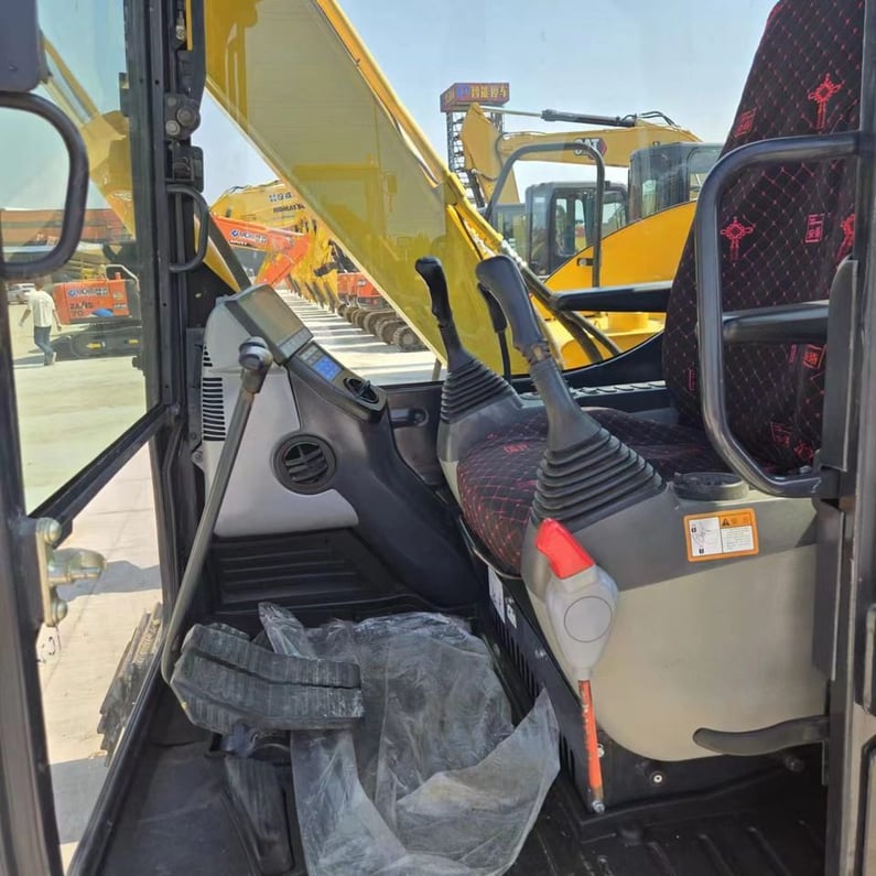 2024 Komatsu PC70-8 Mini Excavator