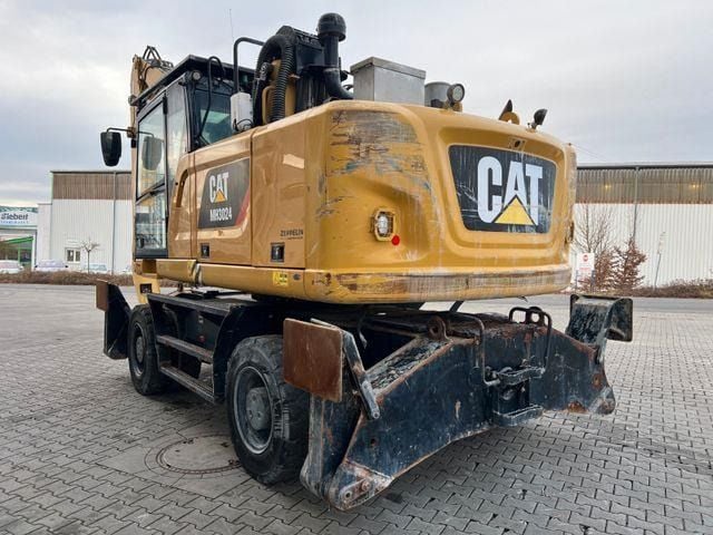 2018 Caterpillar MH3024 Material Handler