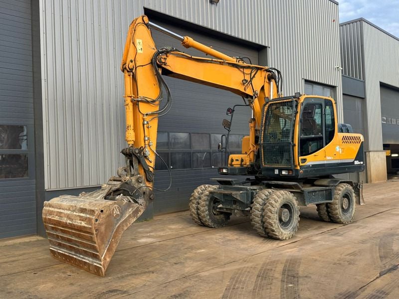 2015 Hyundai R180W-9A Wheel Excavator