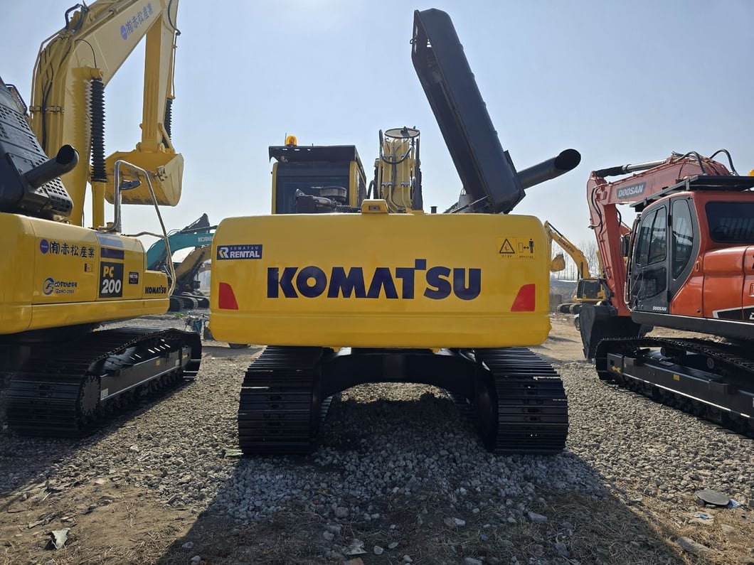 2023 Komatsu PC200-8 Crawler Excavator