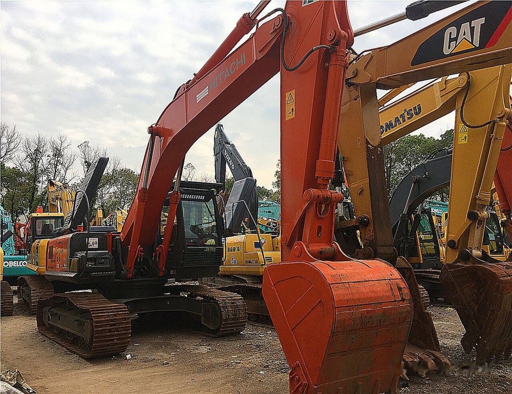 2015 Hitachi ZX240-3G Crawler Excavator