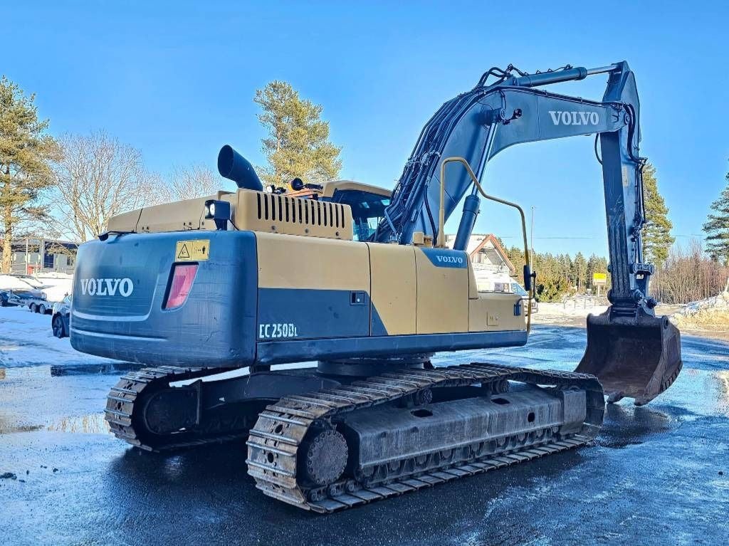 2013 Volvo EC250DL Crawler Excavator