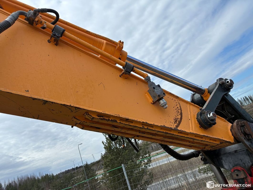 2012 Hyundai R235LCR-9 Crawler Excavator