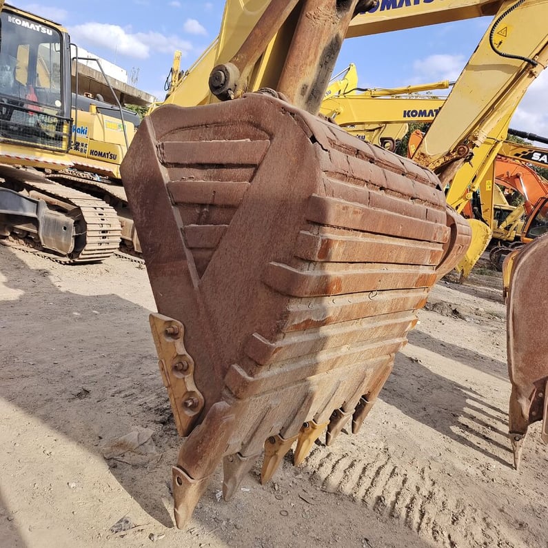 2024 Komatsu PC360-7 Crawler Excavator