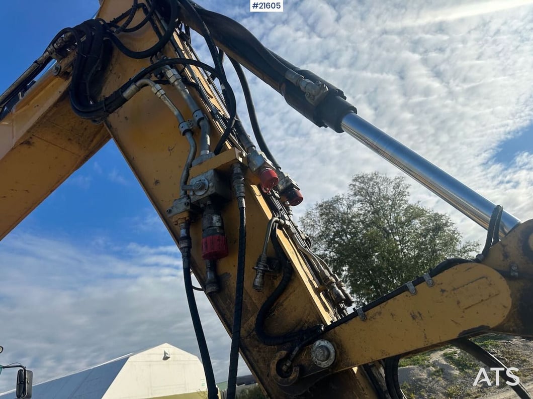 2012 Caterpillar M313D Wheel Excavator