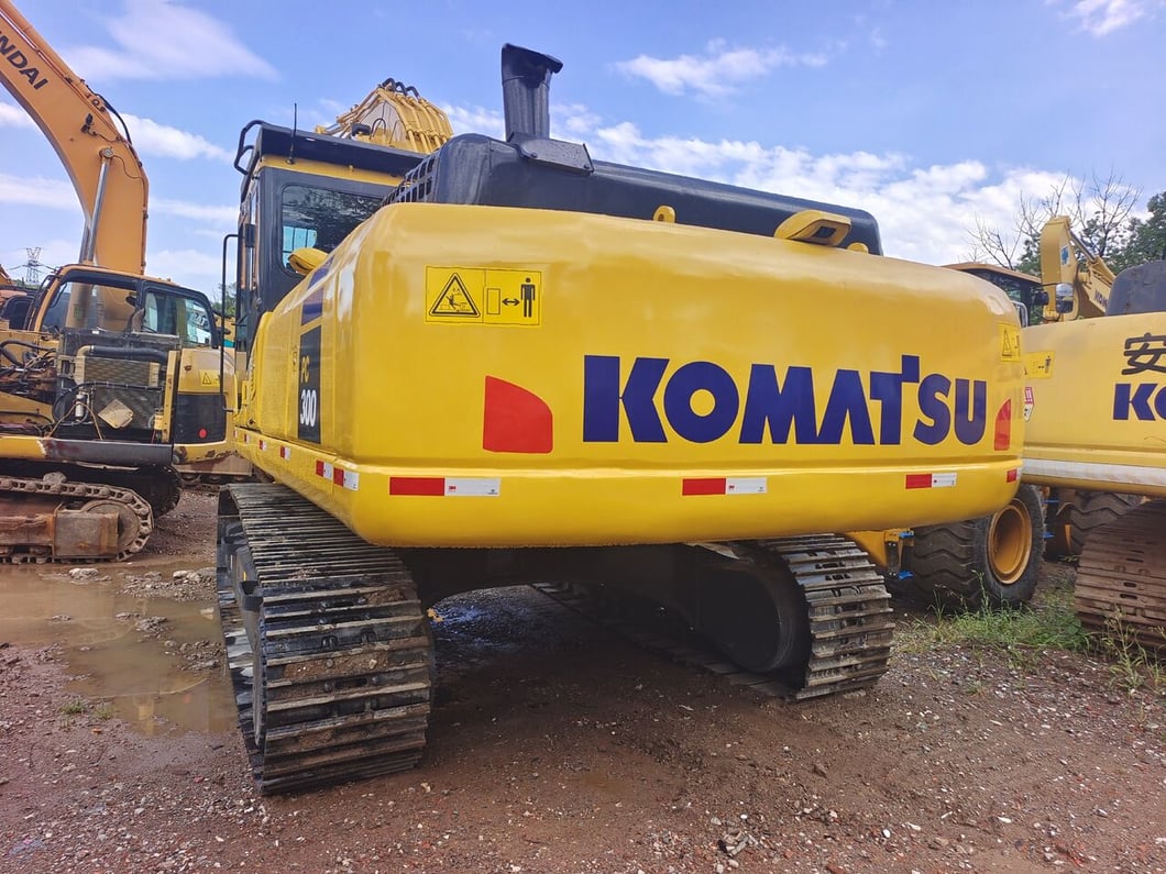 2024 Komatsu PC300-7 Crawler Excavator