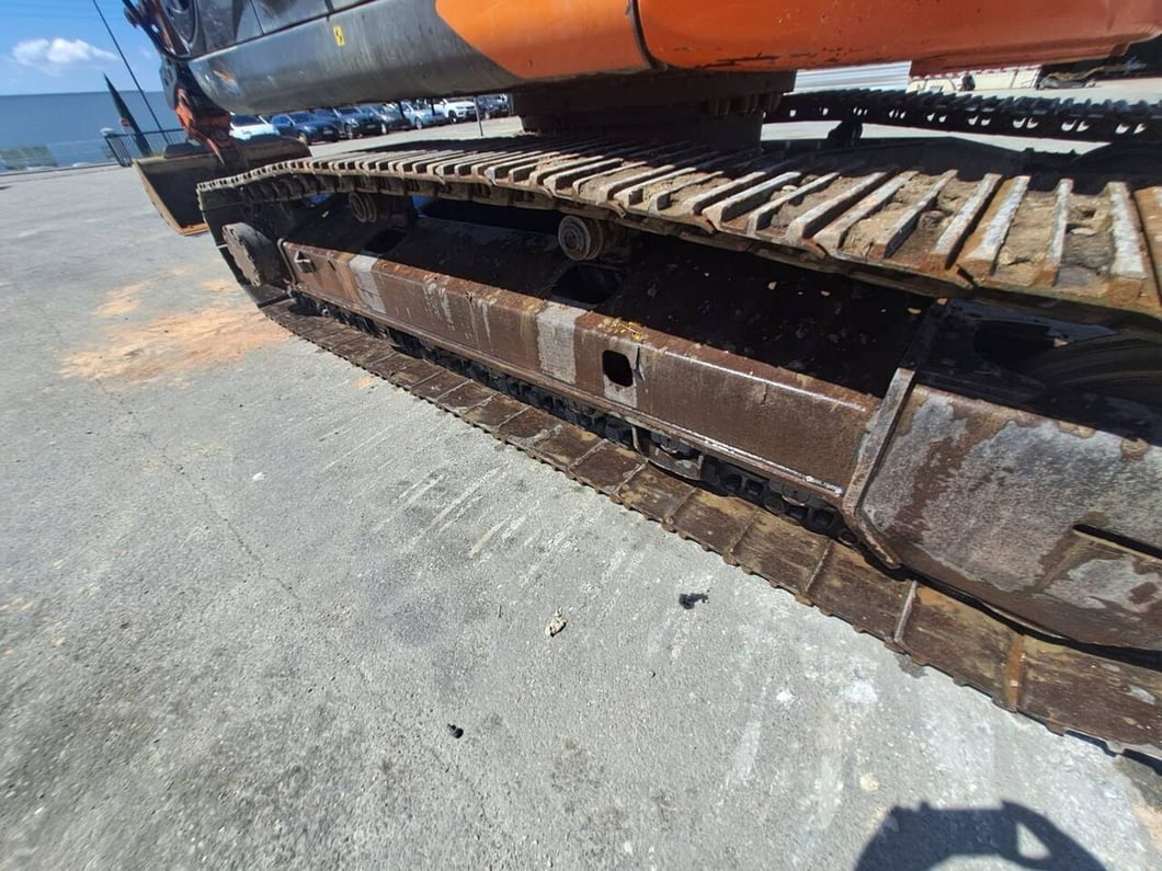2018 Hitachi ZX225 Crawler Excavator