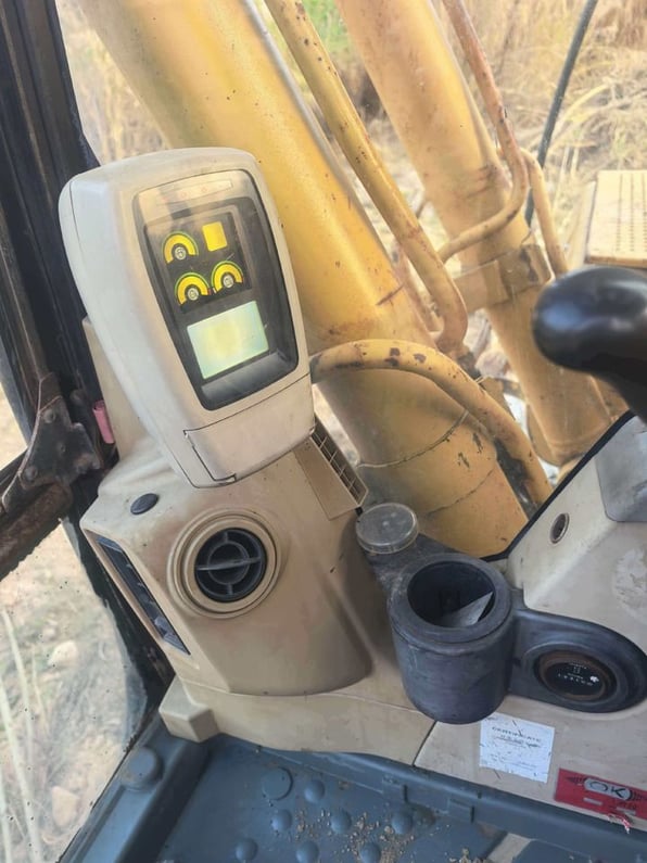 2011 Caterpillar 320C Crawler Excavator