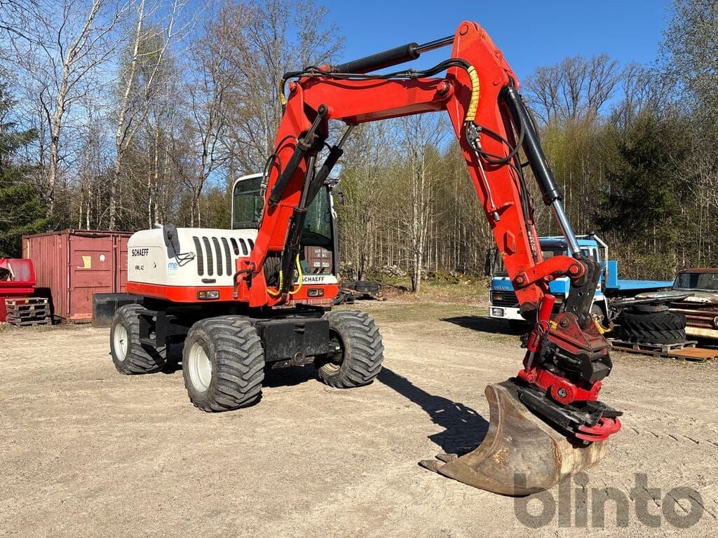 2003 Schaeff HML 42 Wheel Excavator