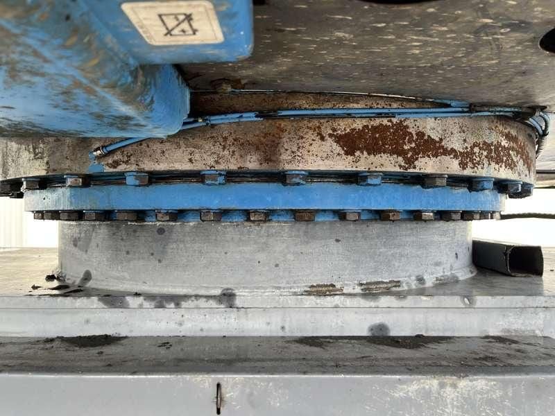 2011 Fuchs MHL335 Material Handler