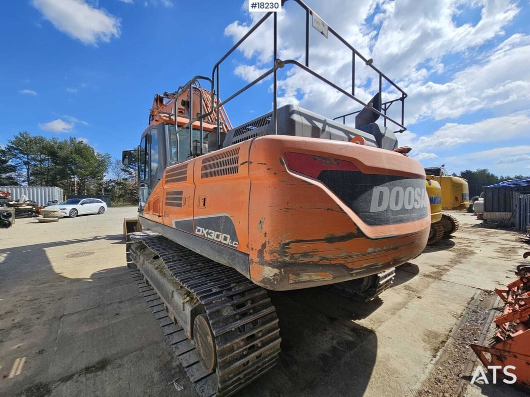 2015 Doosan DX500LC-5 Crawler Excavator