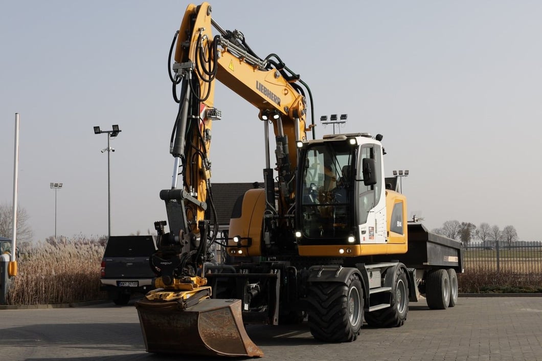 2017 Liebherr A914 LITRONIC Wheel Excavator