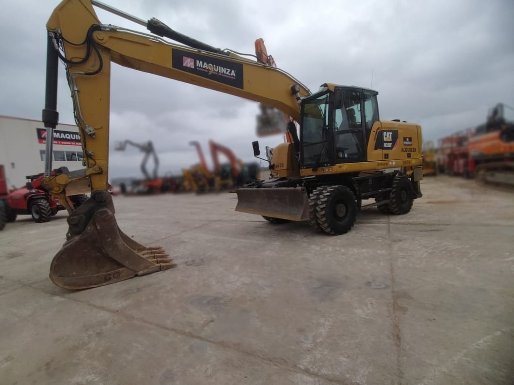 2018 Caterpillar M320F Wheel Excavator