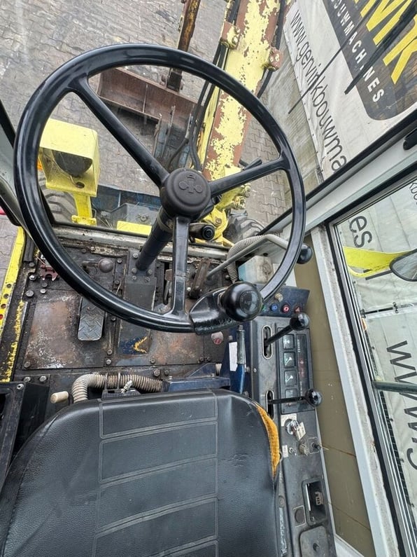 1992 Komatsu PC30 Wheel Excavator