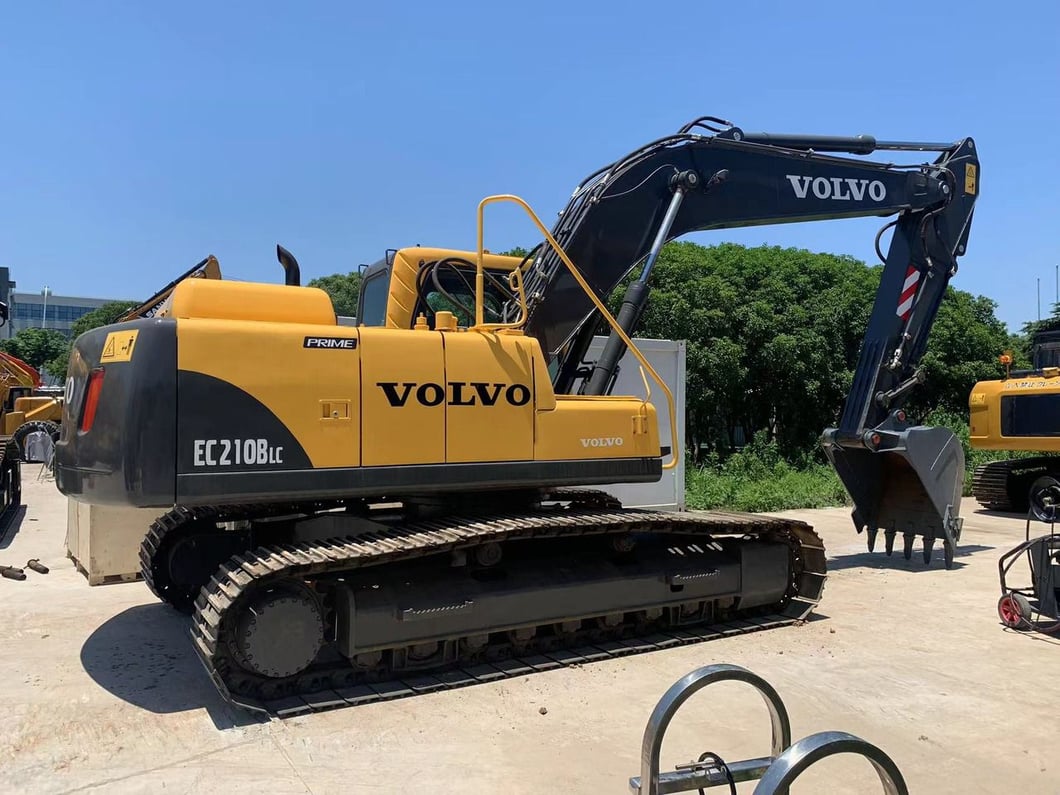 Volvo EC210LC Crawler Excavator
