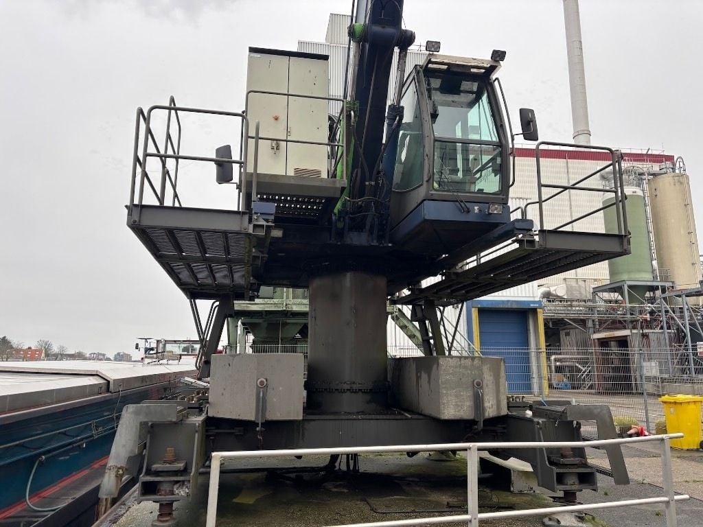 2005 Sennebogen 830A E Material Handler