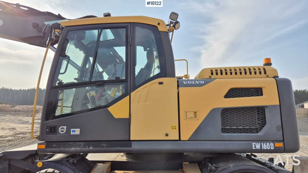 2014 Volvo EW160D Wheel Excavator