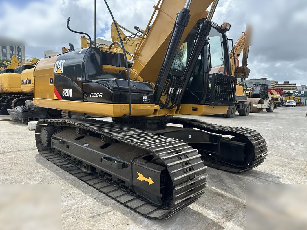 2022 Caterpillar 320D Crawler Excavator