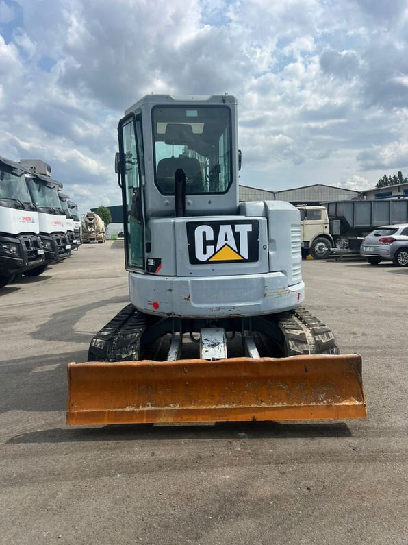 2017 Caterpillar 305E2 Mini Excavator