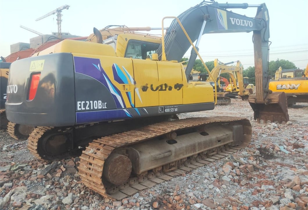Volvo EC210BLC Crawler Excavator