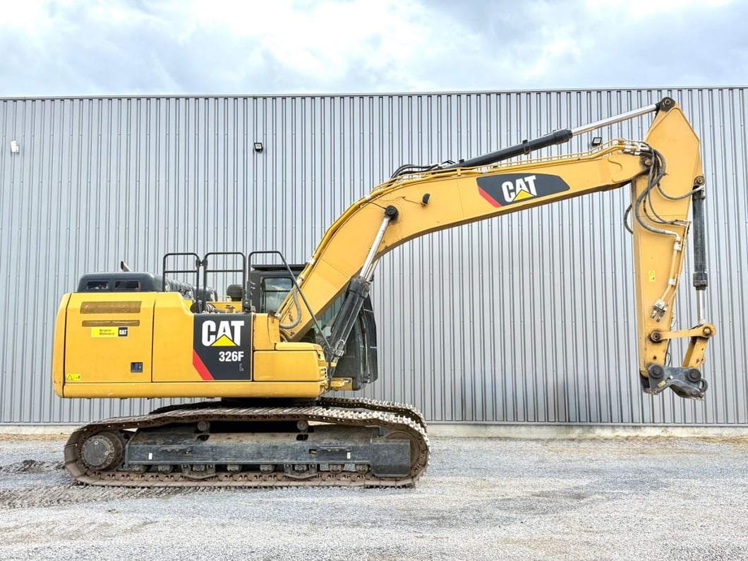 2019 Caterpillar 326FL Crawler Excavator