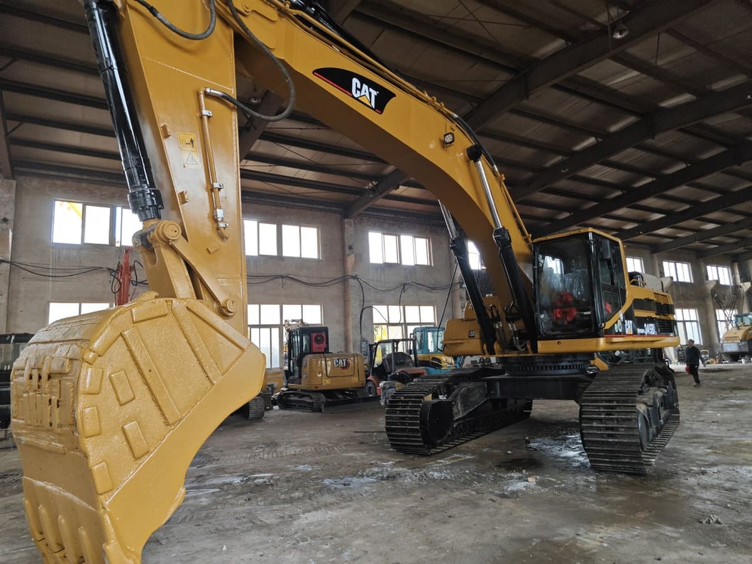 Caterpillar 345B Crawler Excavator