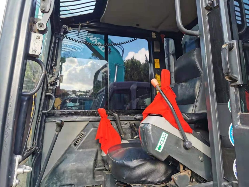 2016 Komatsu PC56-7 Mini Excavator