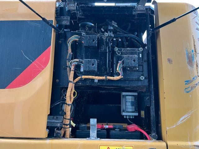 2018 Caterpillar MH3024 Material Handler