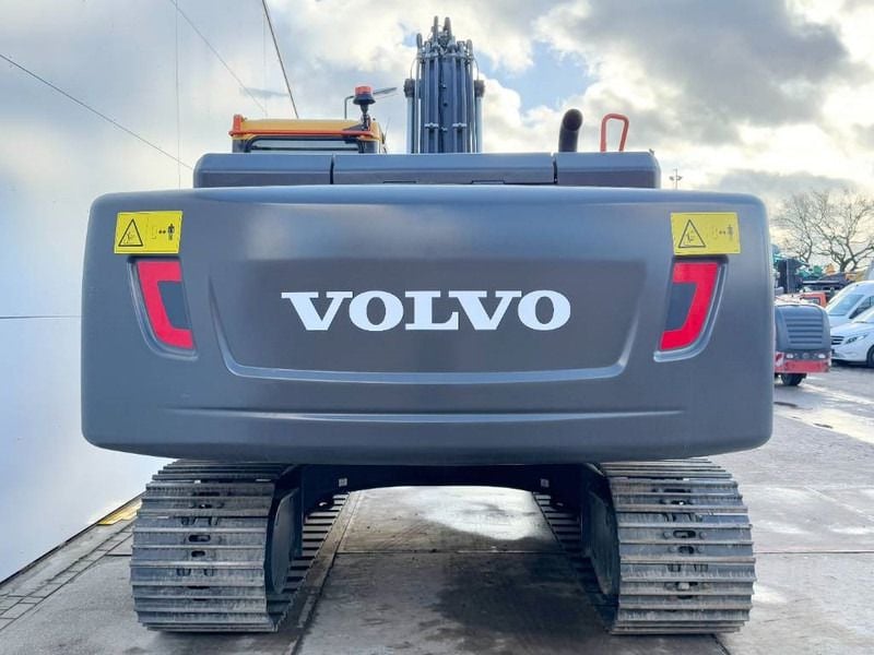 2025 Volvo EC220D Crawler Excavator