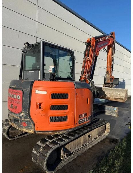 2013 Hitachi ZX65USB-5A CLR Mini Excavator