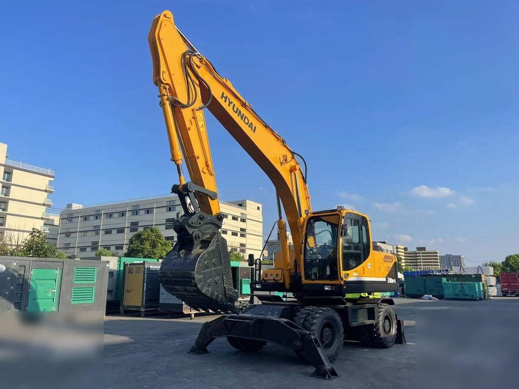 2021 Hyundai R210W-9 Wheel Excavator