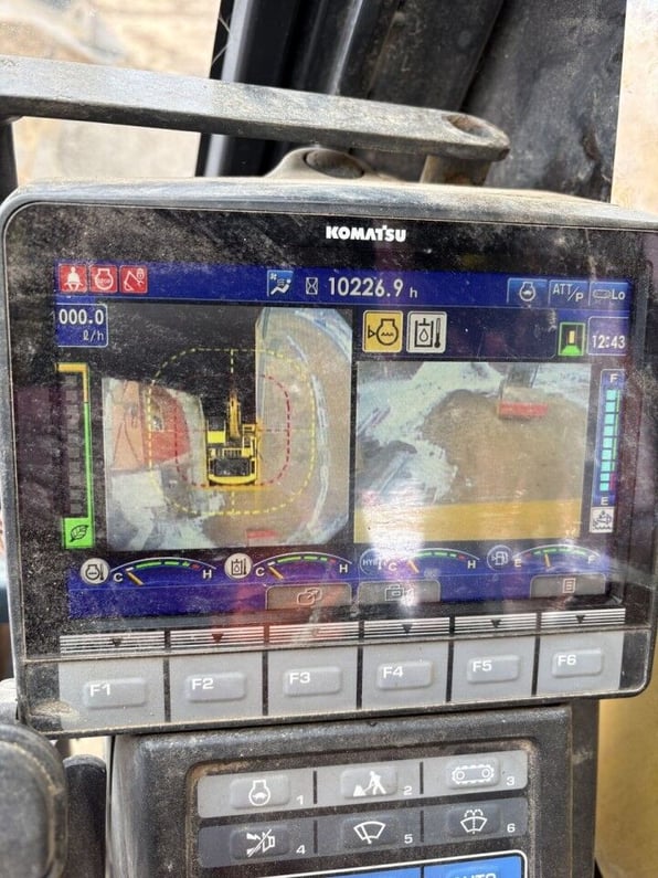 2019 Komatsu HB215LC-3 Crawler Excavator