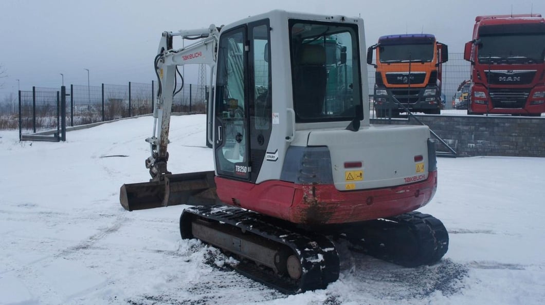 2012 Takeuchi TB250 Mini Excavator