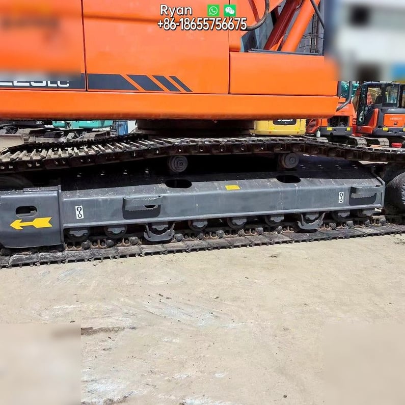 2020 Doosan DX225LC Crawler Excavator