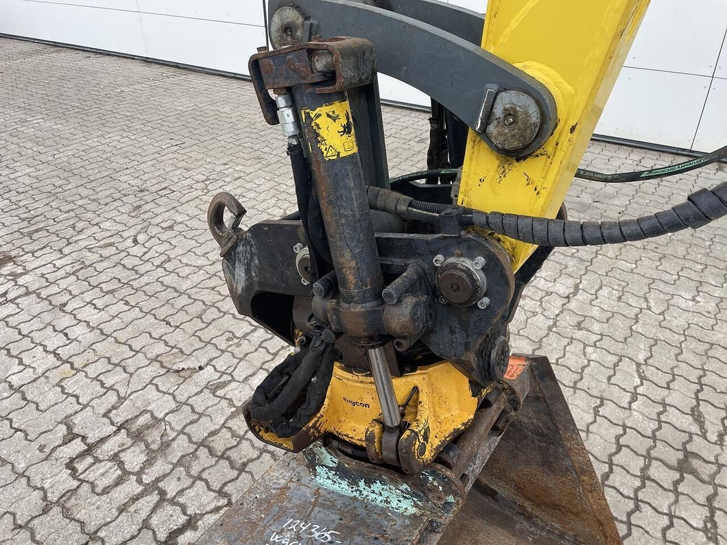 2017 Wacker Neuson EZ80 Mini Excavator