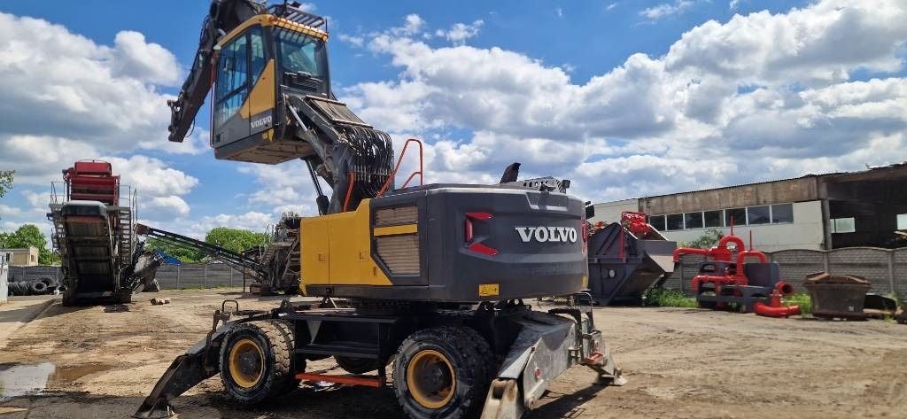 2018 Volvo EW240EMH Material Handler