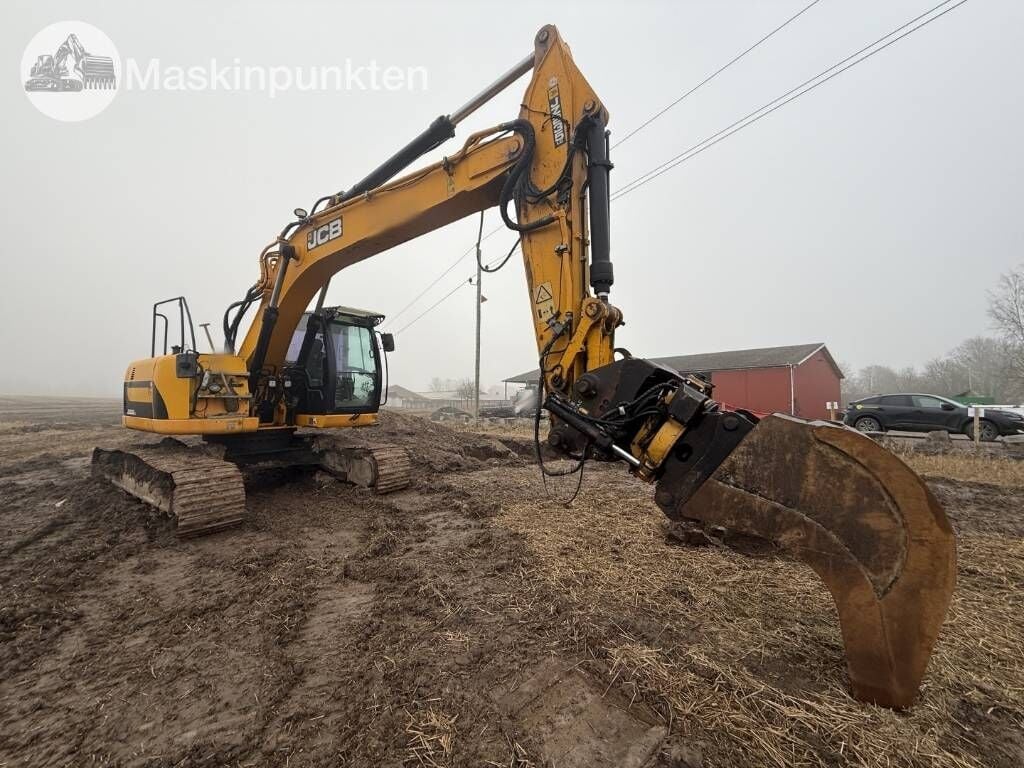2012 JCB JZ235LC Crawler Excavator