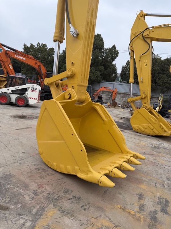 2024 Komatsu PC450-8 Crawler Excavator