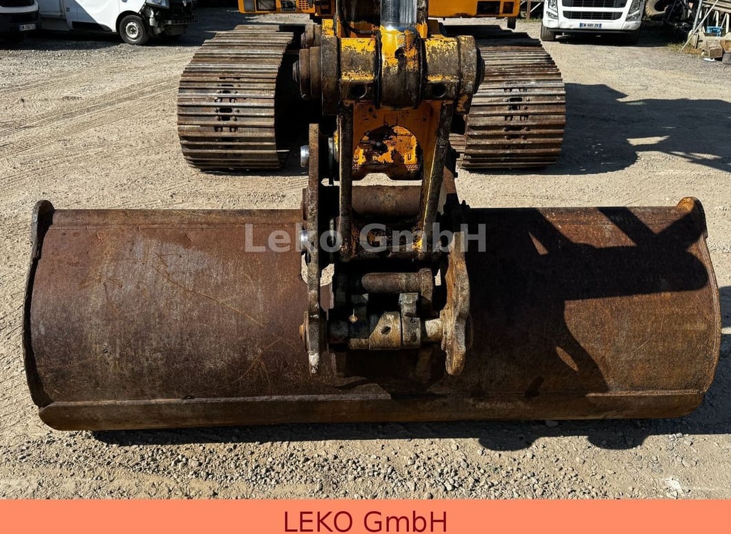 2003 Liebherr R 904 HDSL Crawler Excavator