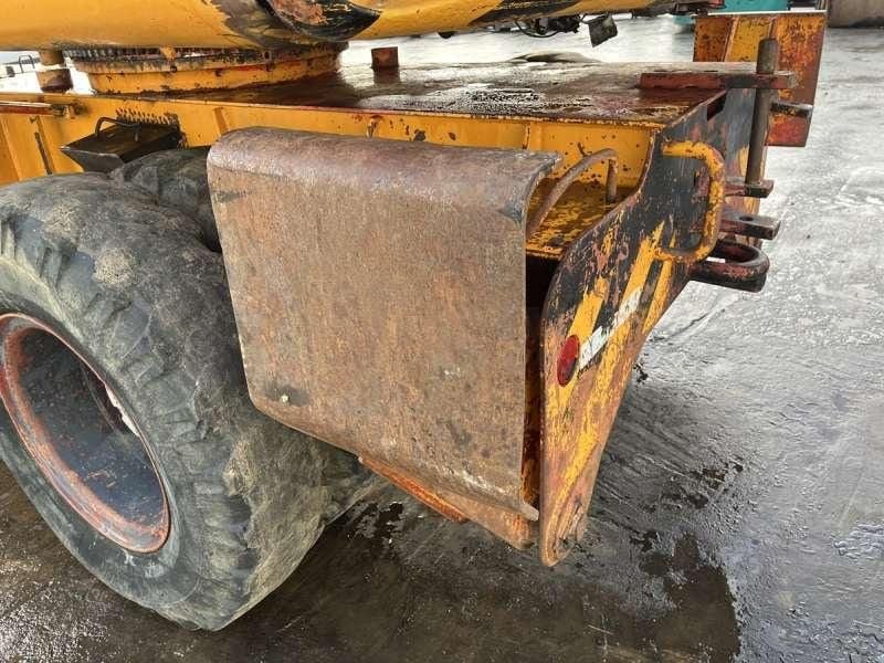 1982 Poclain P60 Wheel Excavator