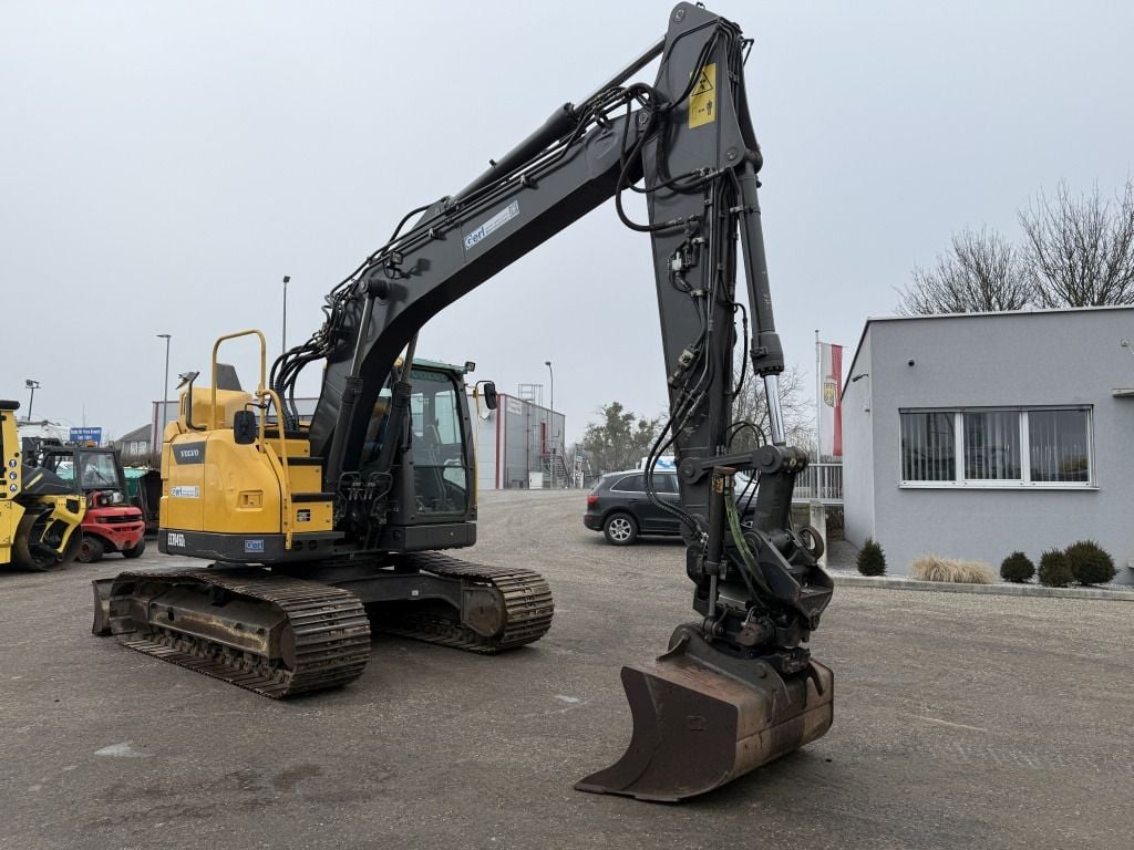 2013 Volvo ECR145DL Crawler Excavator