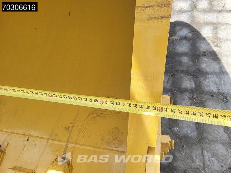 2025 Caterpillar 323D3 Crawler Excavator