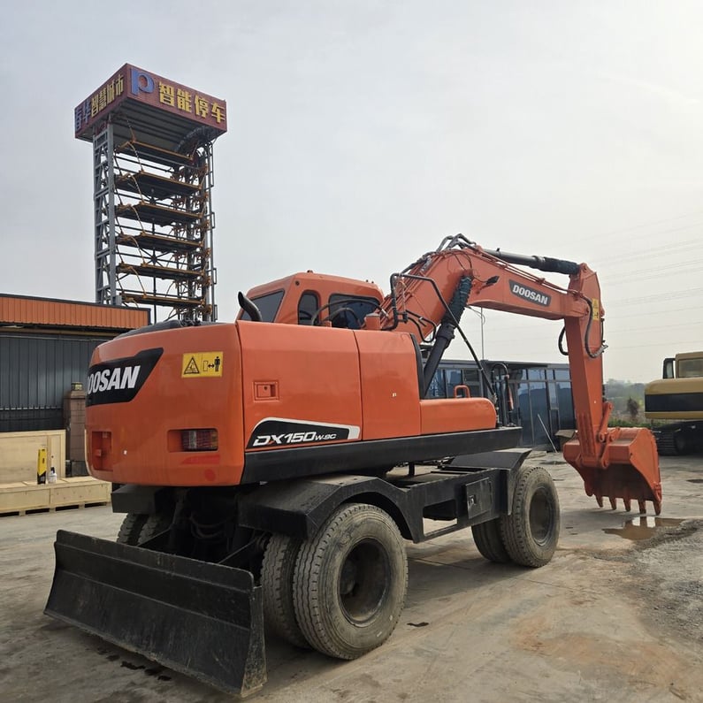 2020 Doosan DX150W Wheel Excavator