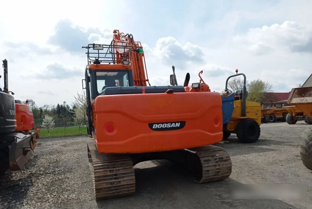 2014 Doosan DX140LC-3 Crawler Excavator