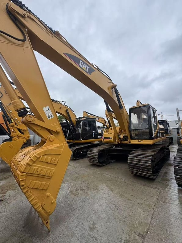 2019 Caterpillar 325BL Crawler Excavator