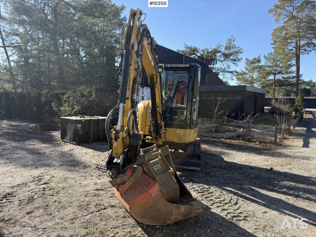 2015 Caterpillar 303.5E Mini Excavator