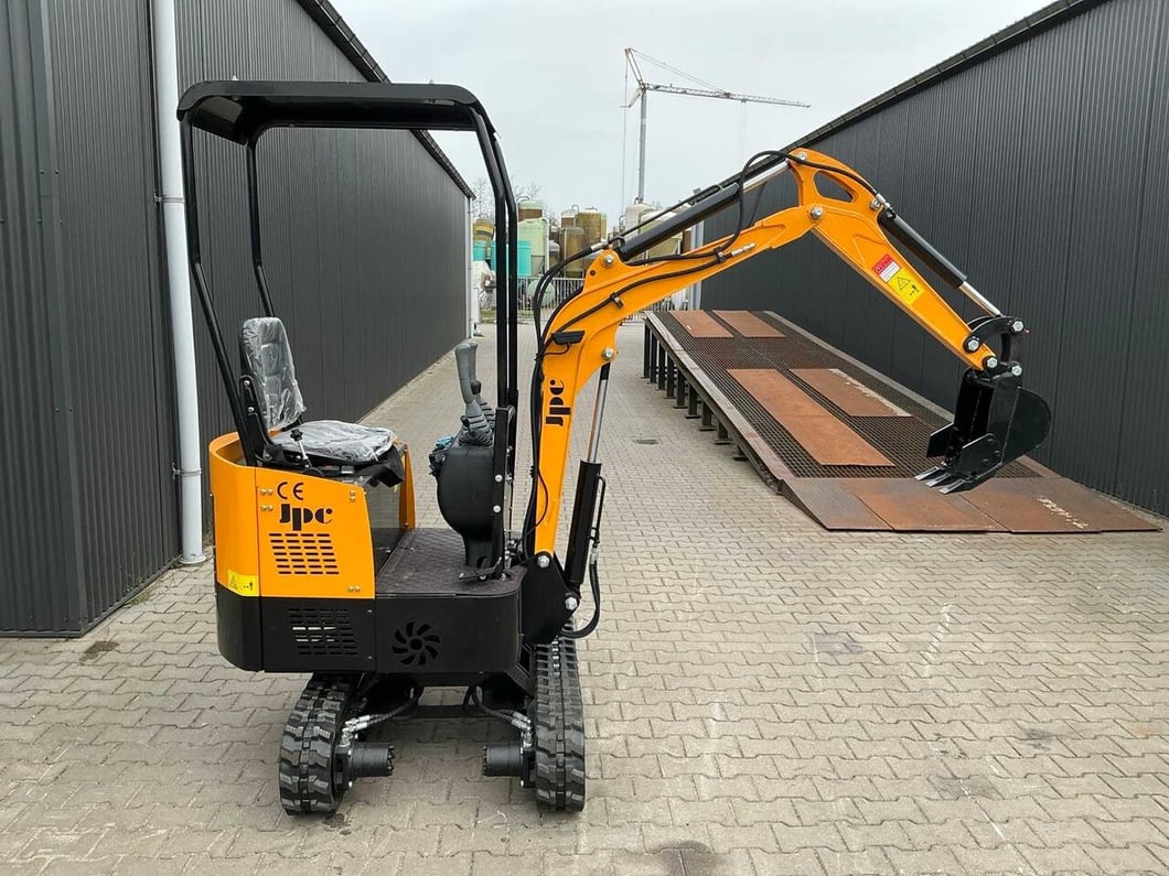 JPC HT-12 Mini Excavator