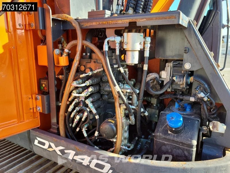 2019 Doosan DX140LCR-5 Crawler Excavator