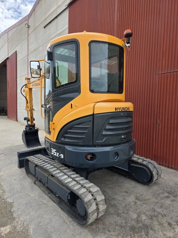 2018 Hyundai R35Z-9 Mini Excavator